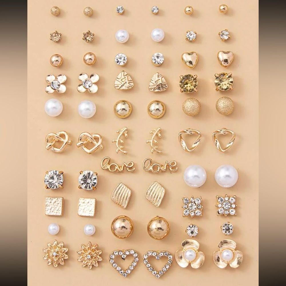 3for$20 HUGE DEAL 30pairs Rhinestone Decor Stud Earrings